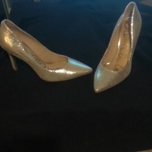 Sam Edelman Gold Hazel Pointy Toe Pump size 6.5